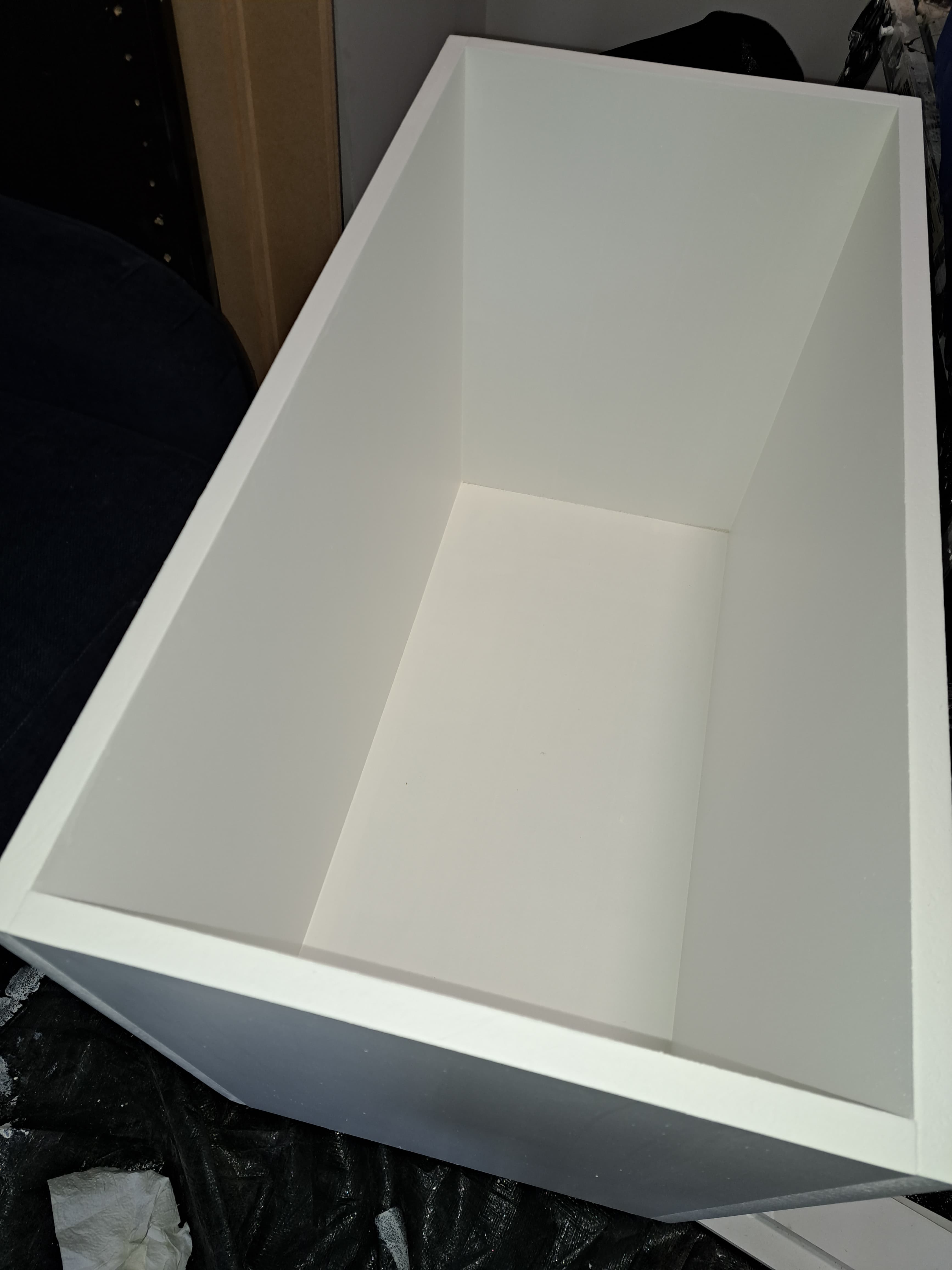 Installing rubber roof on garden room