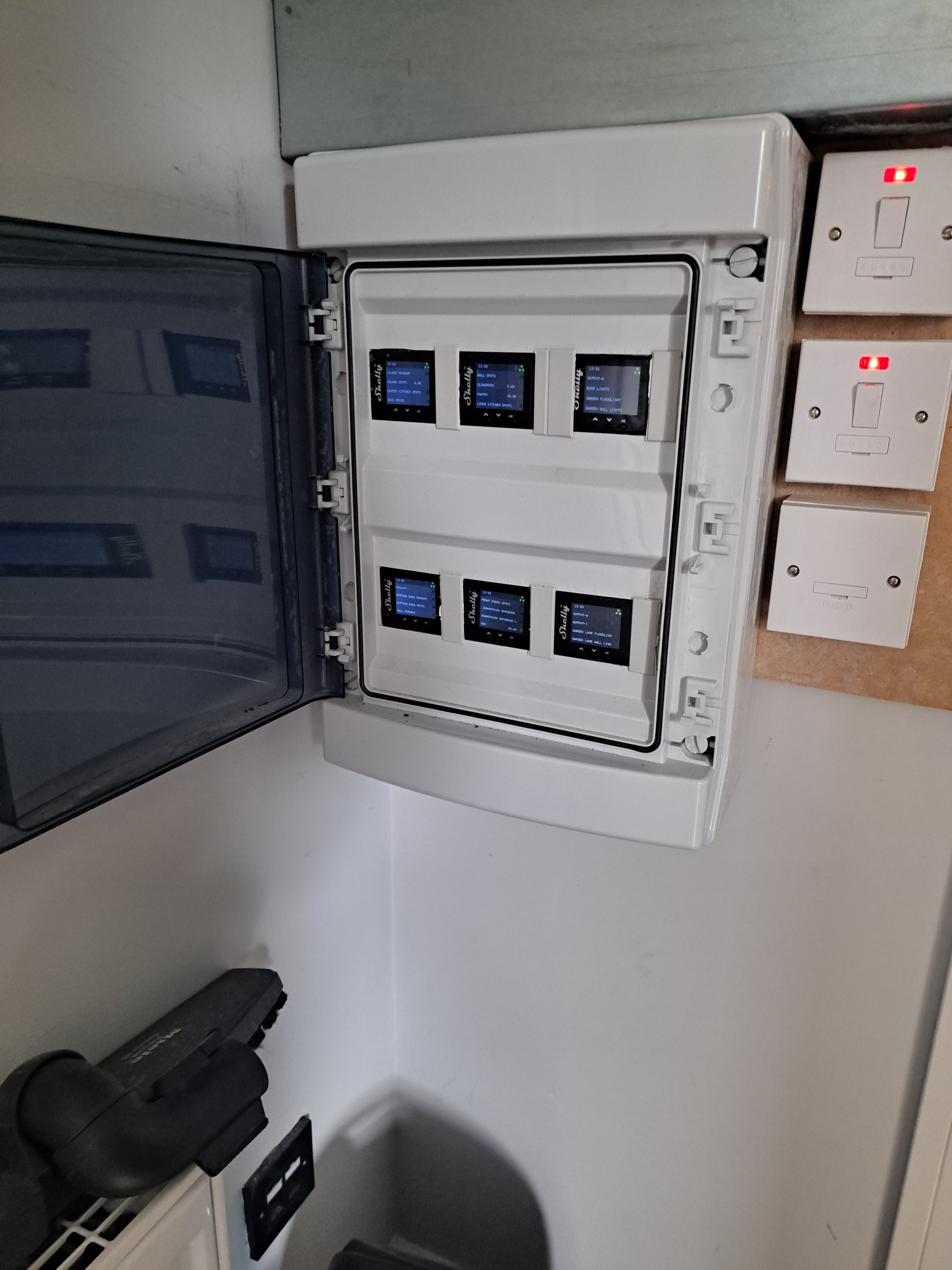 Installing server rack